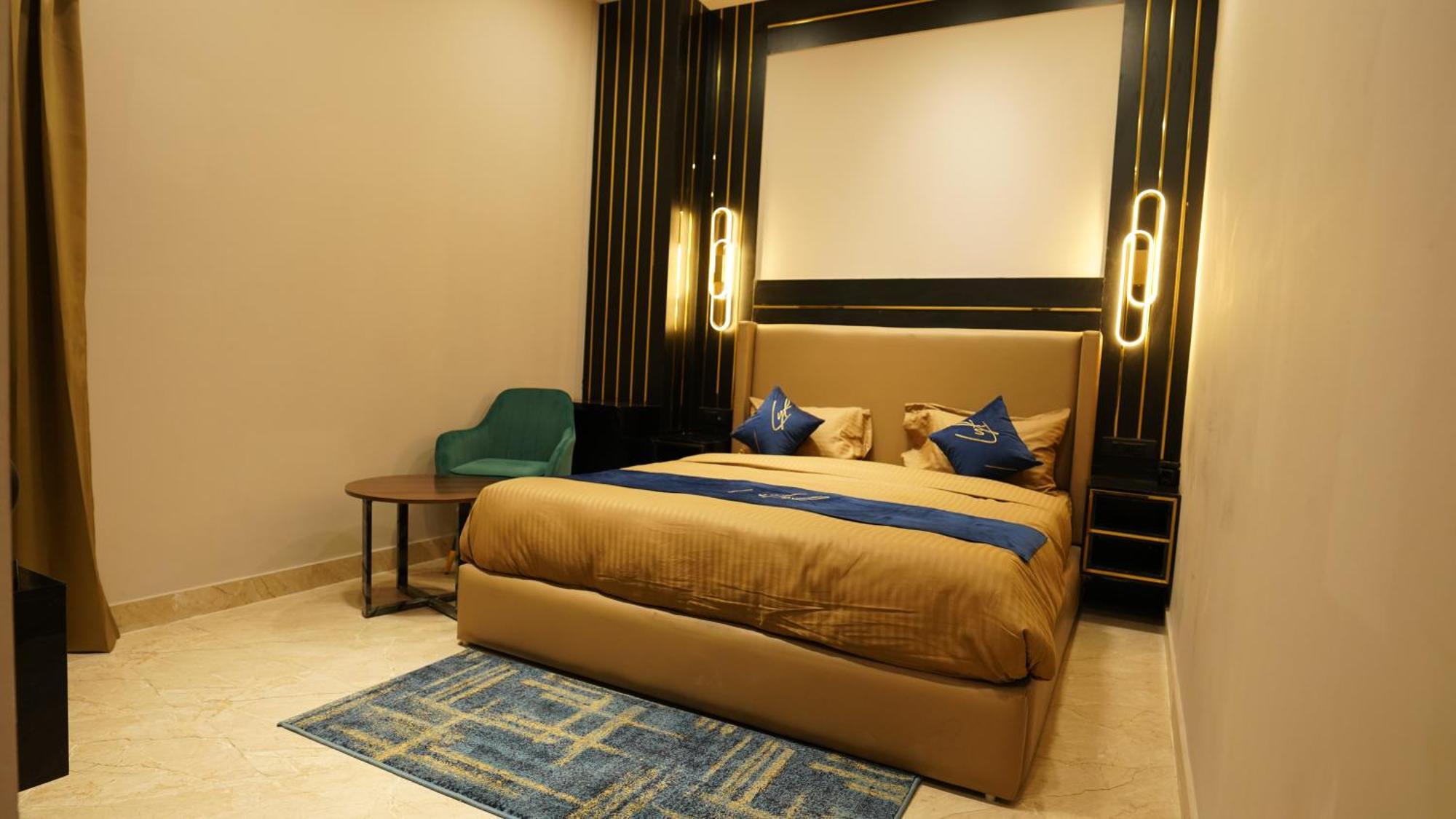 Aquila Grand Suites - Noida Sector 136 Exterior photo